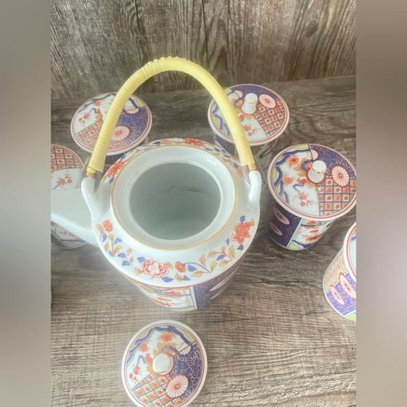 Full Set of Japanese Imari Porcelain Tea Service Teapot & 6 Cups with Lids EUC - Picture 3 of 5